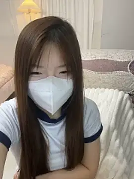  xiaoxinxin  online show from 04/24/26, 02:30