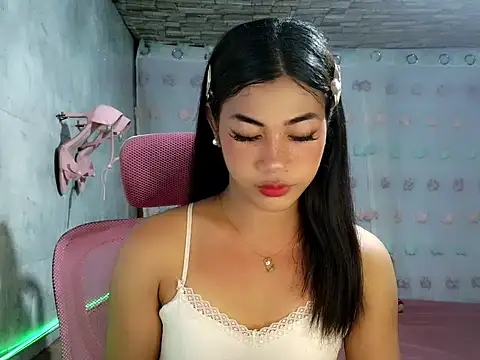 Margalona  online show from 04/03/26, 02:15