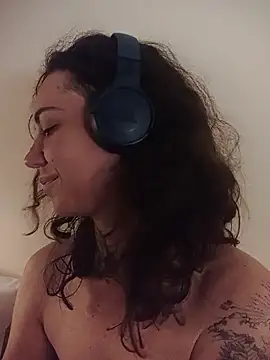 Dirty Pink online show from 02/09/26, 09:13