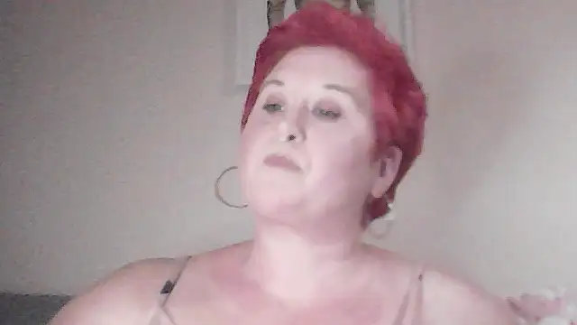 BustyRedxx online show from 03/04/26, 07:20