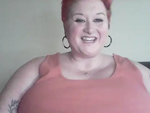 BustyRedxx online show from 04/24/26, 09:56