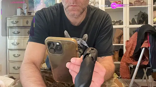 Snapshot of wolverinedream chatting on 02/18/26, 06:15 wolverinedream online show from 02/18/26, 06:15