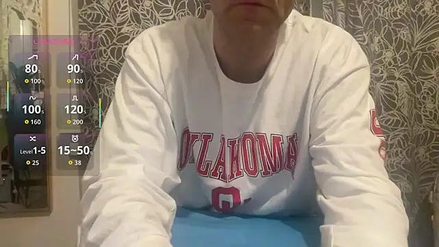 Snapshot of wolverinedream chatting on 02/26/26, 05:28 wolverinedream online show from 02/26/26, 05:28