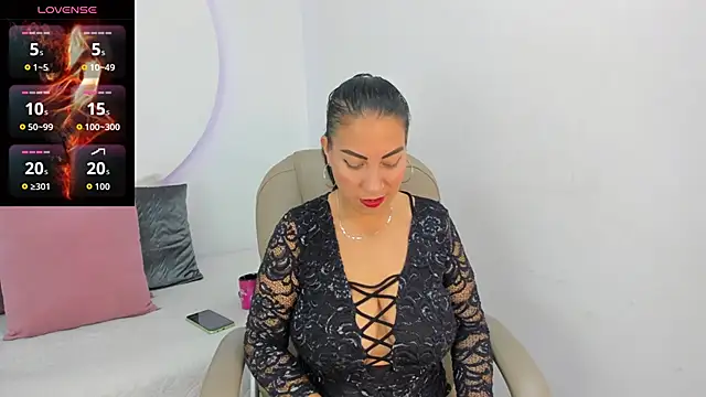 AmberJoyMilf online show from 04/22/26, 12:07