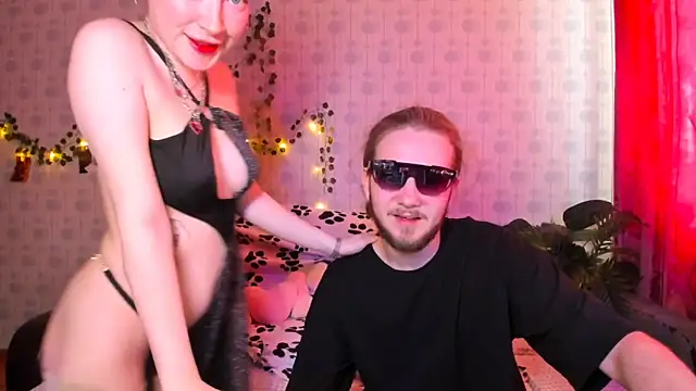Snapshot of swiity_room_ chatting on 05/10/26, 02:11 swiity room online show from 05/10/26, 02:11
