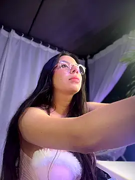 ShyDesireXXX online show from 03/04/26, 05:35