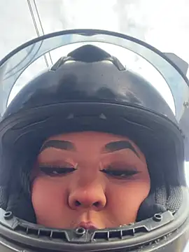 Isabella Belmont online show from 01/13/26, 08:14