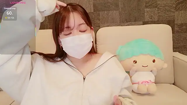 Mayu 000 online show from 04/15/26, 08:20