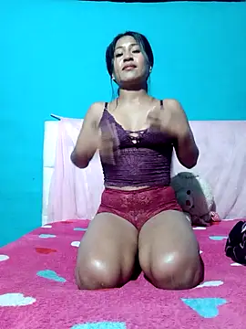 Saraa xx online show from 03/13/26, 02:51