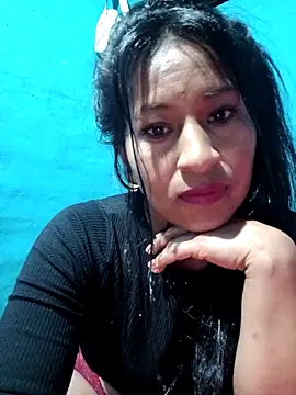 Saraa xx online show from 04/12/26, 04:50