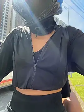 TaylorrHill online show from 04/20/26, 02:31