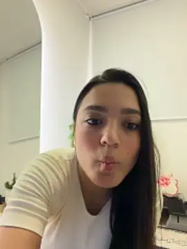 Snapshot of EVA_WILD1 chatting on 02/10/26, 12:48 EVA WILD1 online show from 02/10/26, 12:48