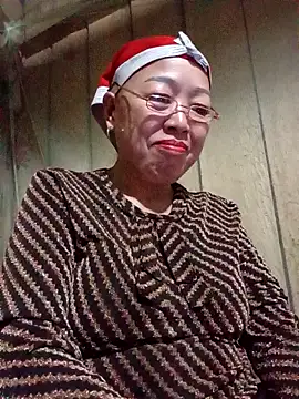 Agnes-baby online show from 04/23/26, 12:29