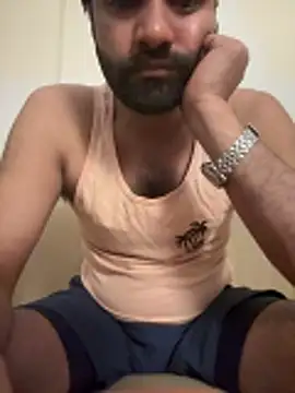 Snapshot of Rahil_94 chatting on 04/02/26, 05:32 Rahil 94 online show from 04/02/26, 05:32