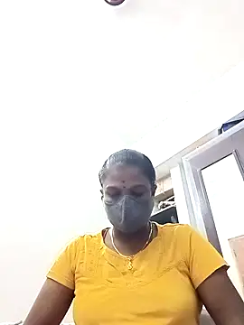 Snapshot of Tamil_Maha69 chatting on 02/20/26, 04:07 Tamil Maha69 online show from 02/20/26, 04:07