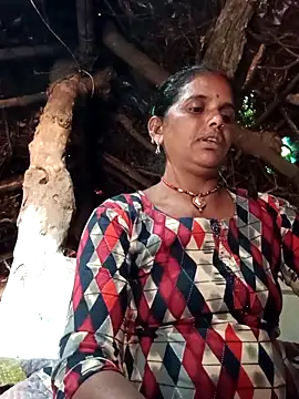 Manvi hote online show from 02/17/26, 08:11