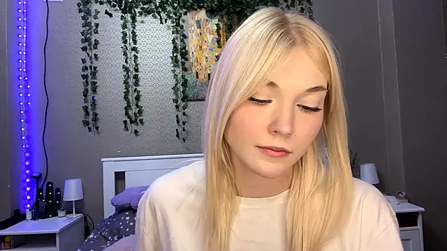 LlsabethHaze online show from 01/09/26, 05:26