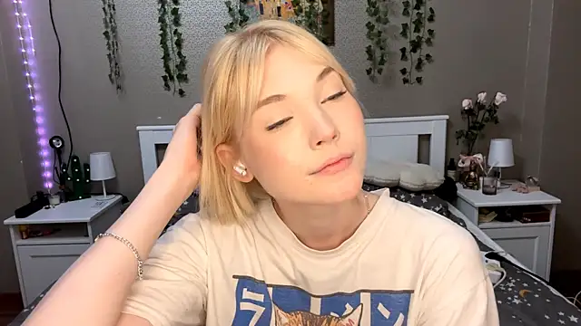 LlsabethHaze online show from 02/04/26, 02:23