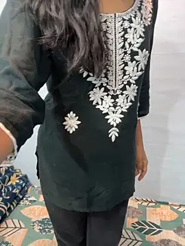 HotxAnamika online show from 03/17/26, 03:22