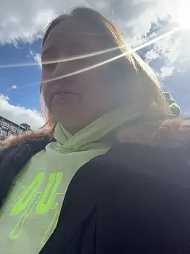 Spatgirl online show from 04/19/26, 01:10