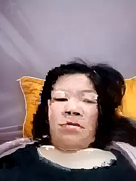 Snapshot of YINA-6969 chatting on 01/07/26, 12:57 YINA-6969 online show from 01/07/26, 12:57