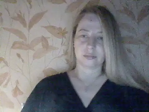 Snapshot of Miralisse chatting on 03/01/26, 06:21 Miralisse online show from 03/01/26, 06:21