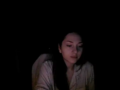 Snapshot of Siraluxe chatting on 02/21/26, 03:51 Siraluxe online show from 02/21/26, 03:51