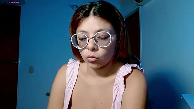 Snapshot of Princess_Venus chatting on 04/26/26, 07:39 Princess Venus online show from 04/26/26, 07:39