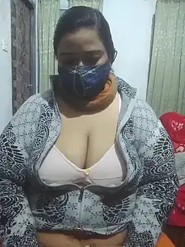 momo loves online show from 02/03/26, 06:13