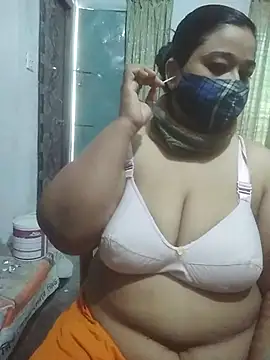 momo loves online show from 03/03/26, 03:23