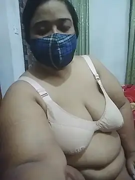 momo loves online show from 04/17/26, 09:51