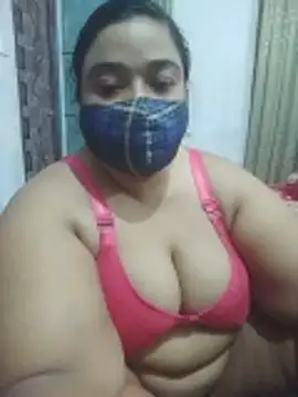 momo loves online show from 04/18/26, 07:58