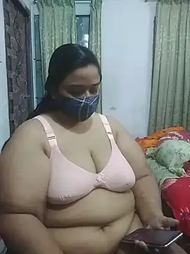 momo loves online show from 04/22/26, 06:09