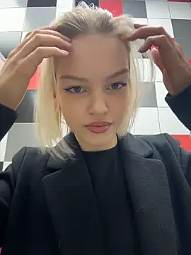 Snapshot of AshleyMur chatting on 03/04/26, 05:13 AshleyMur online show from 03/04/26, 05:13