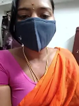 Tamil Hot Divya online show from 01/14/26, 10:36