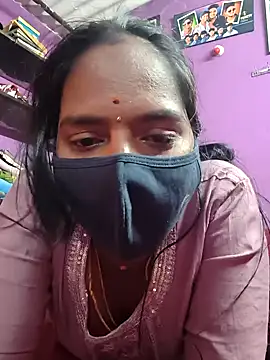 Tamil Hot Divya online show from 02/20/26, 09:10