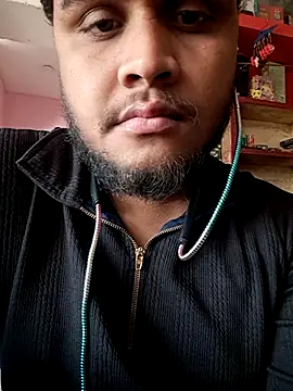 RaiStarrrr0-9 online show from 01/13/26, 03:01