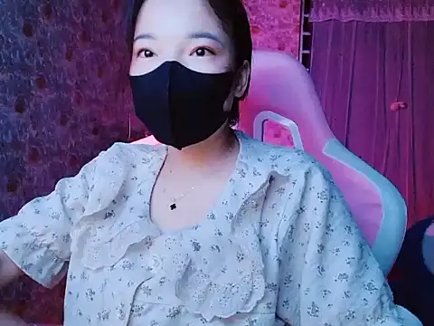 -Tamy- online show from 04/22/26, 03:46