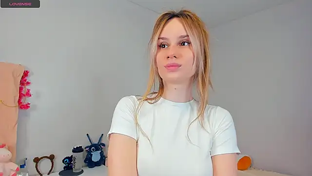 Kirawithvibe online show from 03/26/26, 02:06