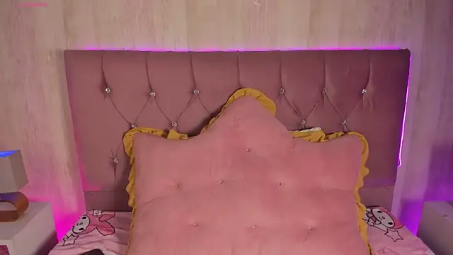 alyy cut3 online show from 04/22/26, 08:32