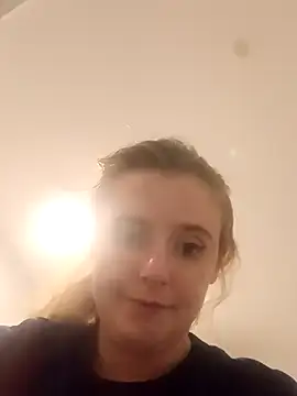 Snapshot of CUTEJESSBABE chatting on 07/01/26, 12:40 CUTEJESSBABE online show from 07/01/26, 12:40