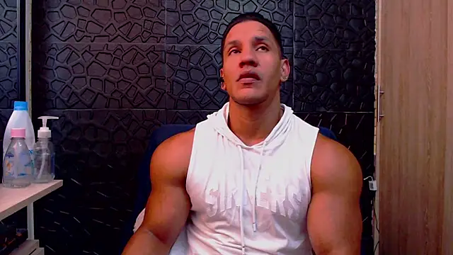 viktor herrera online show from 02/16/26, 03:19