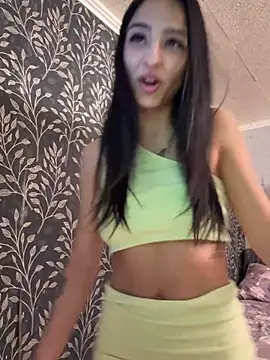 Evelin199 online show from 04/18/26, 07:58