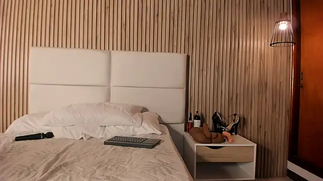 rachell queen  online show from 02/03/26, 12:32