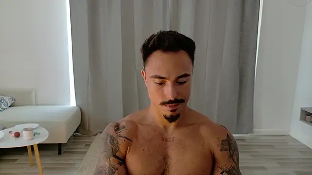 Master Lukas online show from 06/19/26, 11:47