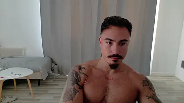 Master Lukas online show from 06/25/26, 03:50