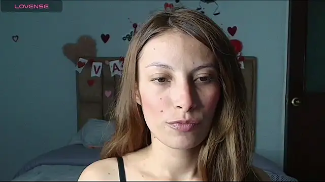 Sweet moon v  online show from 02/14/26, 12:18