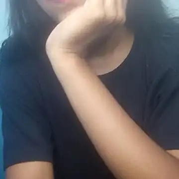 Snapshot of nikita_ranii chatting on 07/26/26, 06:43 nikita ranii online show from 07/26/26, 06:43