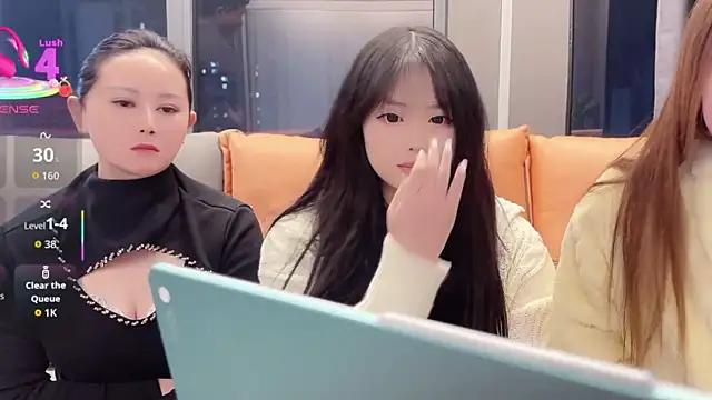 Snapshot of mimi-1777 chatting on 01/12/26, 11:48 mimi-1777 online show from 01/12/26, 11:48