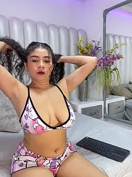 CamilaCastillo online show from 07/07/26, 07:29